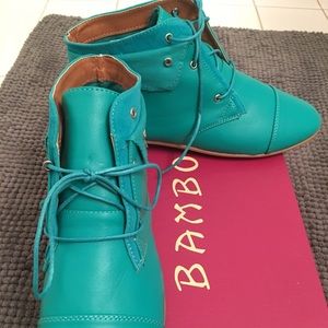 Bamboo Aidan booties